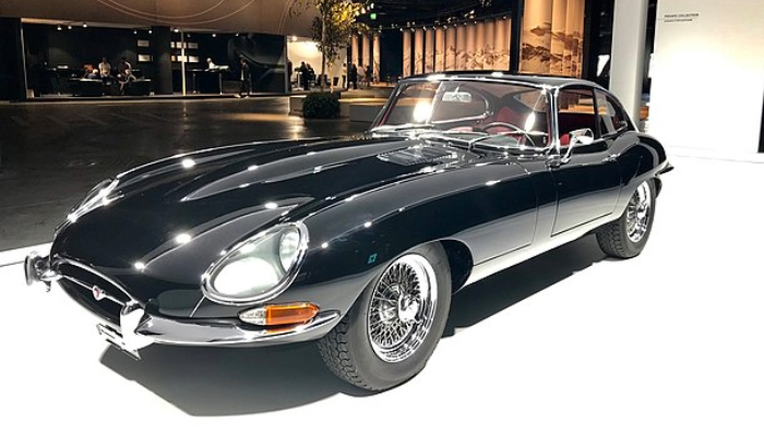 Jaguar Type E